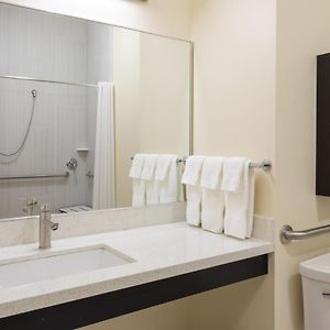 King Studio Suite